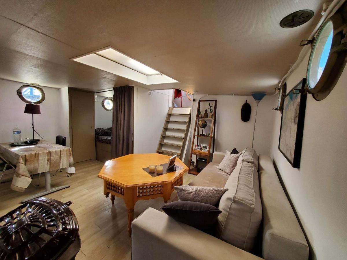 Peniche "Louise Michel" Sejournez Dans L'Appartement Du Capitaine, Offrez Vous Une Experience Inoubliable Au Fil De L'Eau Douai Exterior photo